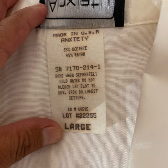 ANXIETY Vintage Sheplers made  USA 
Snap Button  Shirt blouse tops Size L satin - Picture 12 of 15